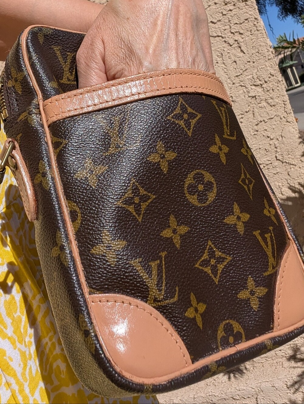 Louis Vuitton Danube Crossbody (SL0061) - Picture 16 of 16